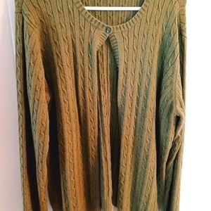 Forest green sweater